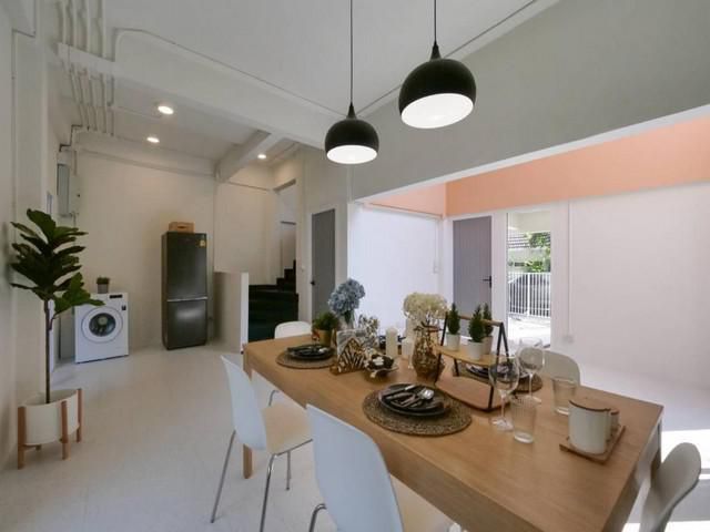 POR2499 ให้เช่าทาวน์โฮม 3 ชั้น สุขุมวิท71 ซอยปรีดีพนมยงค์42
