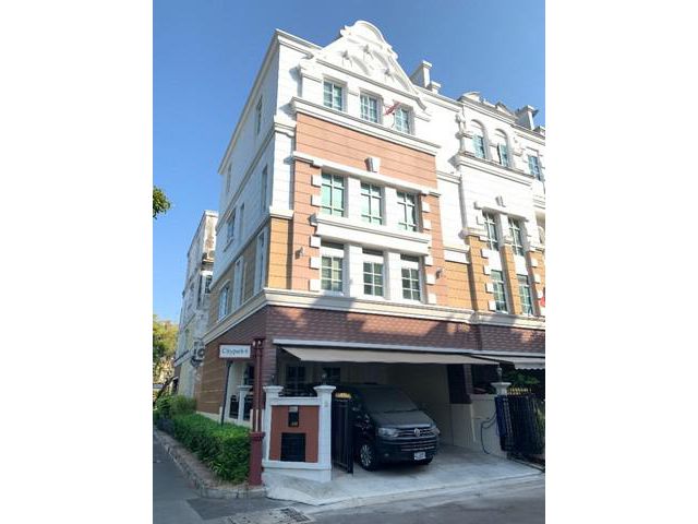 [A501]ทาวน์โฮม หลังมุม 4นอน 5น้ำ พลัสซิตี้พาร์ค สุขุมวิท 101/1