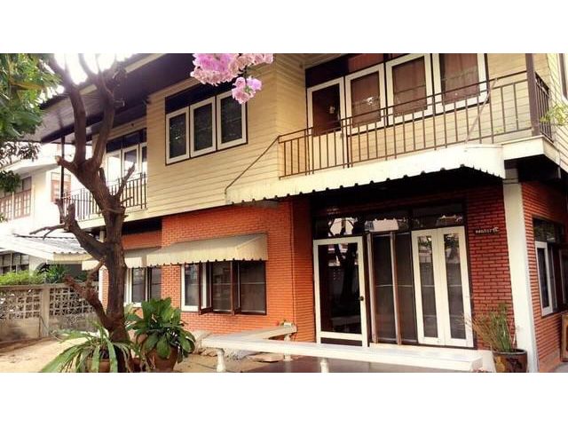 POR2515 ขายที่ดิน  ซอยบางนาตราด 21