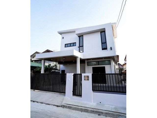 PMP ขายบ้านเดี่ยว หมู่บ้านบางนาวิลล่า บางนาตราด39 ต.บางแก้ว อ.บางพลี จ.สมุทรปราการ ใกล้เมกะบางนา บ้านหันหน้าทิศเหนือ บ้า