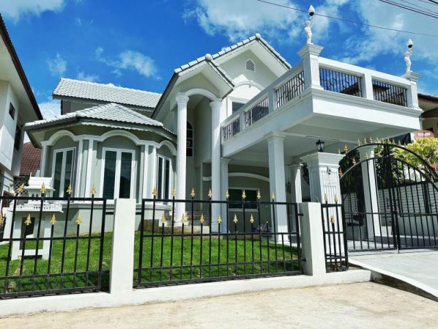 ขายด่วน! #ขายบ้านสันทราย หมู่บ้านวังบัวตอง รีโนเวทใหม่ทั้งหลัง ราคาเพียง 2.7 ล้าน (โอนคนครึ่ง)