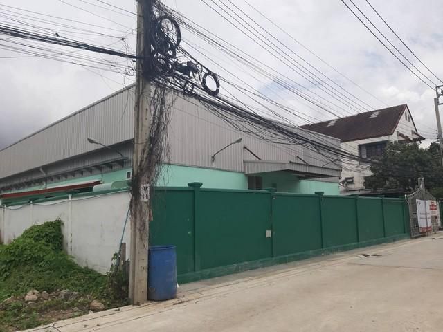 ให้เช่าโกดังโรงงานผลิตอาหาร เครื่องสำอาง 375 ตรว. ศรีนครินทร์45