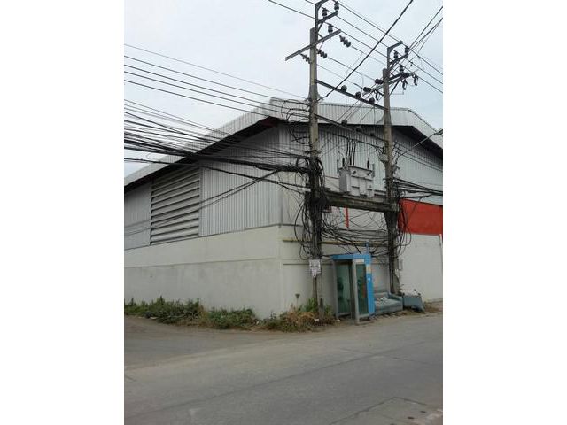 ให้เช่าโกดังพร้อมออฟฟิศอยู่ถนนลาดกระบังกรุงเทพซอยลาดกระบัง14