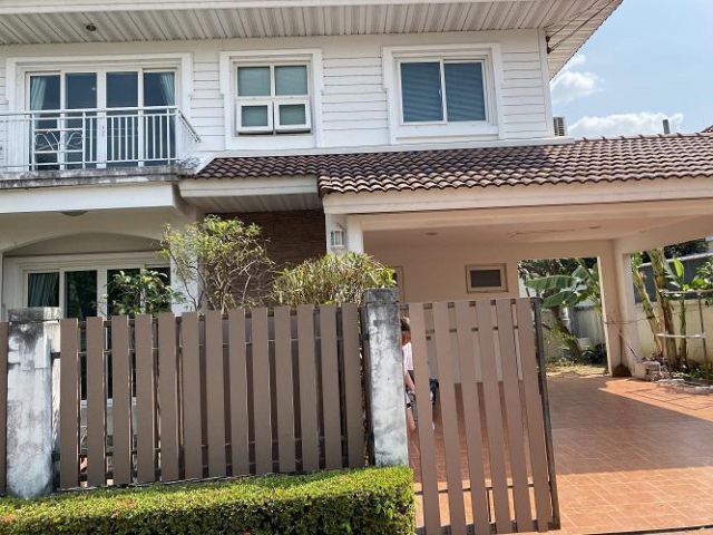 U1234 ให้เช่าบ้านเดี่ยว 2 ชั้น หมู่บ้านเพอร์เฟคเพลส รัตนาธิเบศร์ ใกล้สถานีรถไฟฟ้าสายสีม่วงสถานี ไทรม้า ทำเลดีเดินทางสะดว
