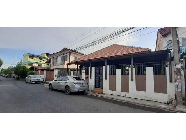 บ้านเดี่ยวชั้นเดียว  58 ตร.วา  3 ห้องนอน 3 ห้องน้ำ ลาดปลาเค้า 72