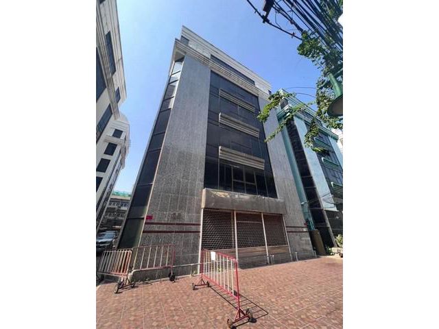 For Rent เช่า อาคารสำนักงาน พร้อมลิฟต์ ติดถนนกรุงธนบุรี ใกล้ไอคอนสยาม  BTSกรุงธนบุรี