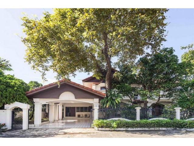 ขายบ้านหลังมุม 113 ตรว. หมู่บ้านปรีชาล้ำเพชร รามคำแหง 76 ใกล้รถไฟ