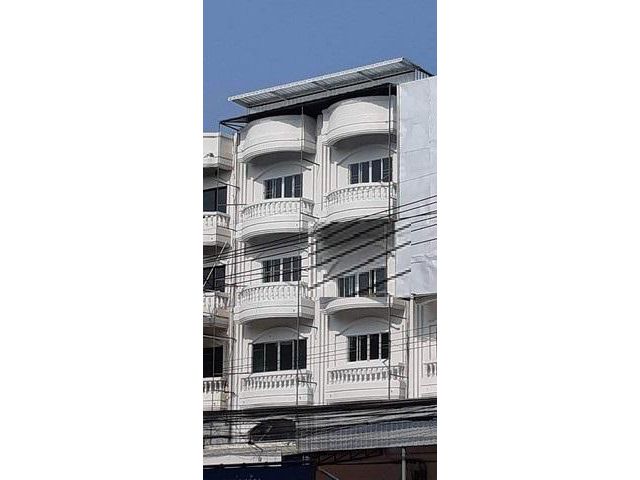 ให้เช่าอาคารพาณิชย์4.5ชั้น 2คูหา ริมถนนศรีนครินทร์-ศรีด่าน  ใกล้BTSศรีแบริ่ง  ทางด่วนบางนา