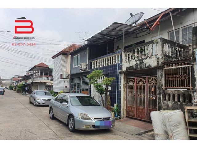 ทาวน์เฮ้าส์ หมู่บ้าน บัณฑิตโฮม เนื้อที่ 18 ตรว. ถนนวิภาวดี เขตบางเขน
