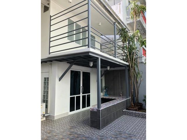 ให้เช่าบ้าน 2 ชั้น 42 ตรว. ประชาราษฎร์บำเพ็ญ 7 ใกล้ MRT ห้วยขวาง