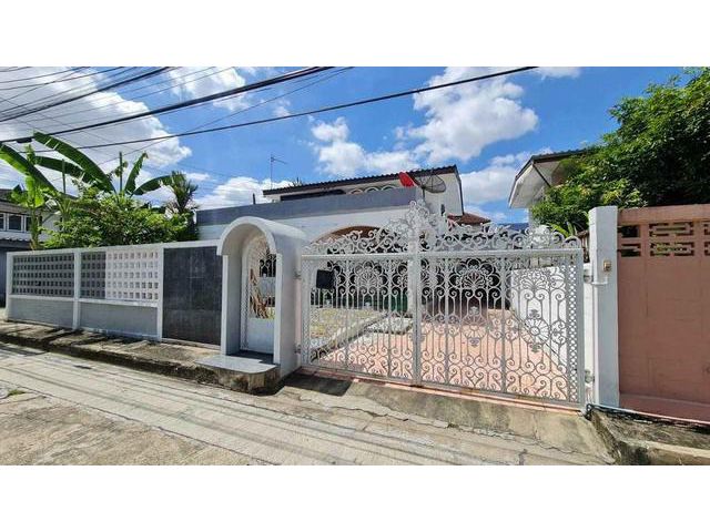 ให้เช่าบ้านหลังมุม 90 ตรว. 5 ห้องนอน เสนานิเวศน์1 ประเสริฐมนูกิจ1