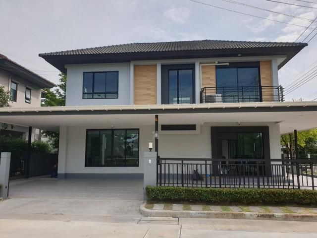 ขายบ้านเดี่ยวโครงการ  หมู่บ้านไลฟ์ บางกอก บูเลอวาร์ด ราชพฤษ-ปิ่น