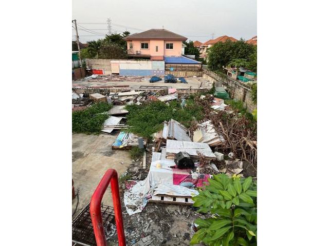 ขายที่ดิน 200 ตรางวา ใกล้ โรงเรียนสารสาสน์บางบัวทอง