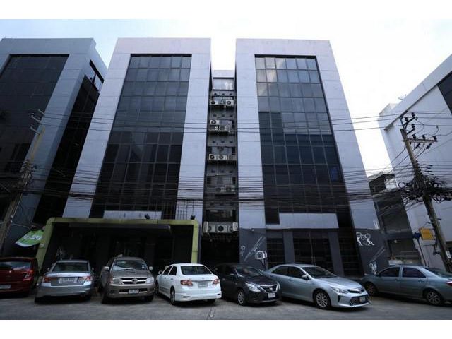 ให้เช่าอาคารสำนักงาน 2อาคาร 6 ชั้น โครงการวิสุทธานี ลาดพร้าวซอย 1