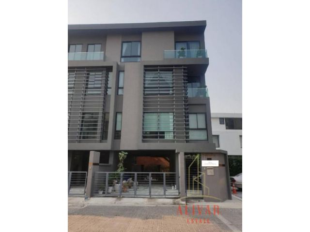 4-storey townhome for rent, Arco Home Office Life Ekamai-Ramintra