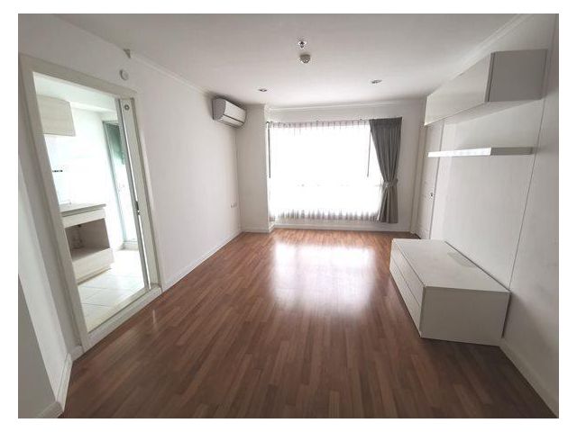 ขายคอนโดริมน้ำ ห้อง Combined 52 ตร.ม. ตึก D ชั้น 30 พระราม 3 (Lumpini park riverside Rama3) วิวสระว่ายน้ำ โทร 0619519469