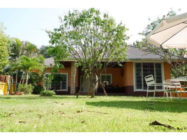 #ขายบ้านหางดง สไตล์บ้านสวน ใกล้พืชสวนโลก เนื้อที่ 160 ตร.ว. ราคา 8.8 ล้าน