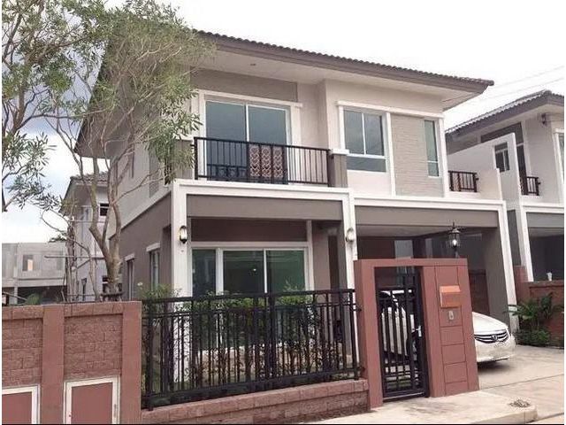 ให้เช่าบ้าน 2 ชั้น 38 ตรว. 3 ห้องนอน ภัสสร เพรสทิจ ลุกซ์ พัฒนาการ