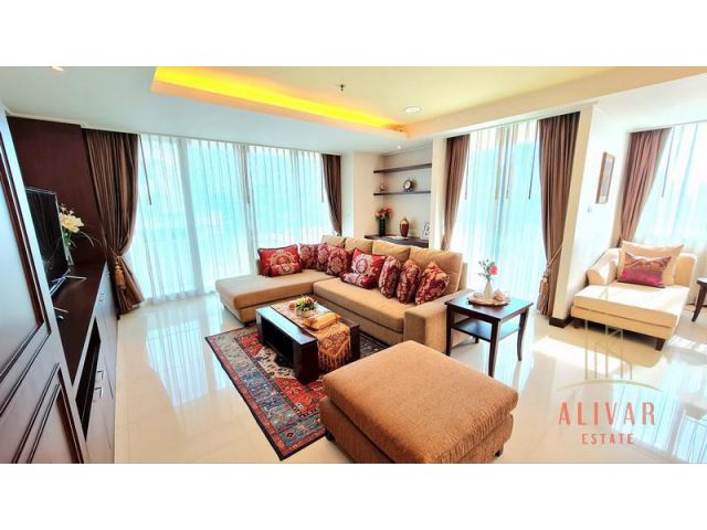 Penthouse for Rent Piyathip Place Sukhumvit 39