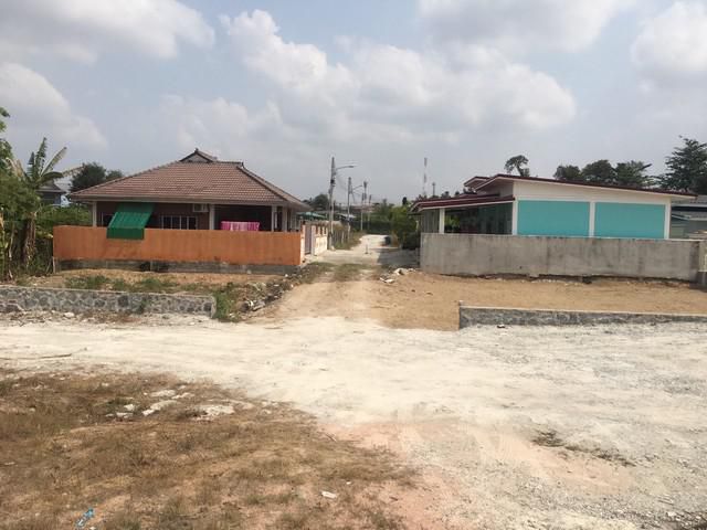 ขายที่ดินเปล่า 50 ตารางวา ต.หนองปรือ อ.บางละมุง จ.ชลบุรี  เหมาะสำ