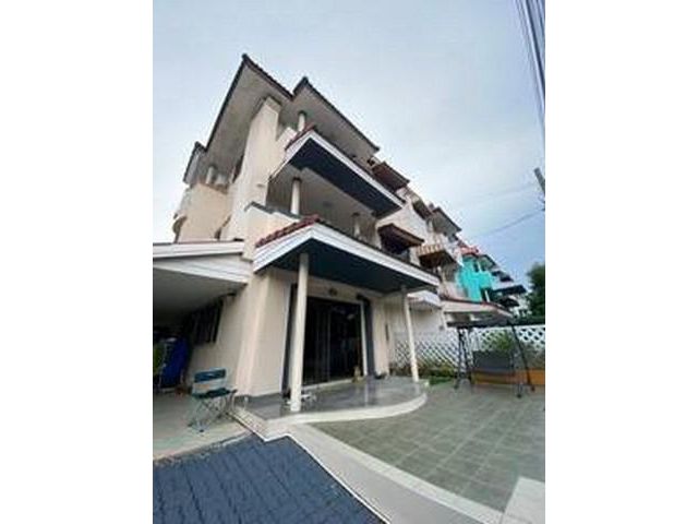 ขายบ้านแฝด 3 ชั้น ม.คุณากรวิลล่า ซ.อ่อนนุช 55-3