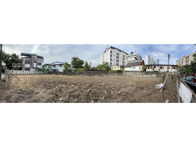 พร้อมก่อสร้างได้เลย ขายที่ดินสาทร ที่ดินทำเลดี