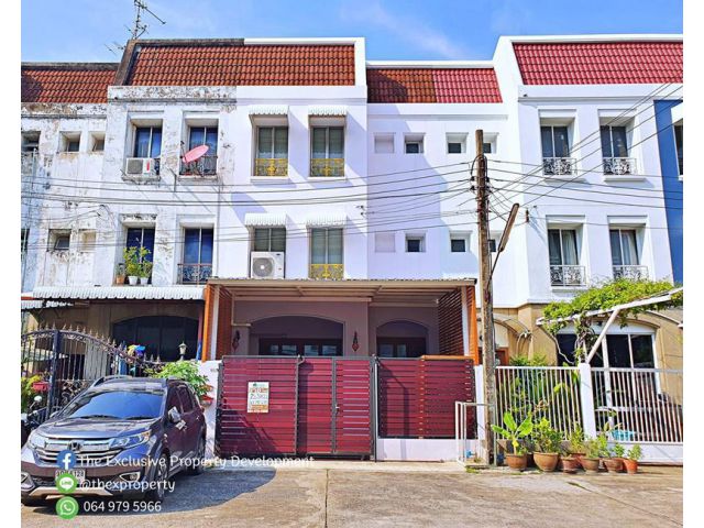 ขายทาวน์โฮม 3ชั้น หมู่บ้าน อารีย์สัมพันธ์ ซอยอารีย์สัมพันธ์ 3 รีโนเวทใหม่ทั้งหลัง