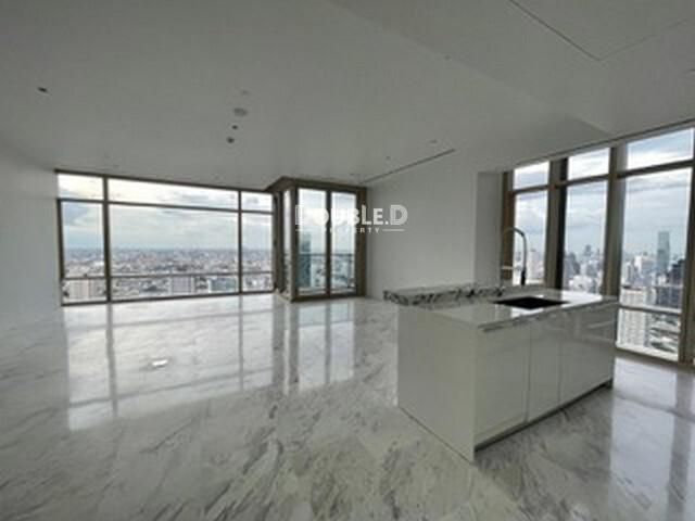 Four Seasons Private Residences BANGKOK 3 ห้องนอน ขาย ราคา 104 ล้