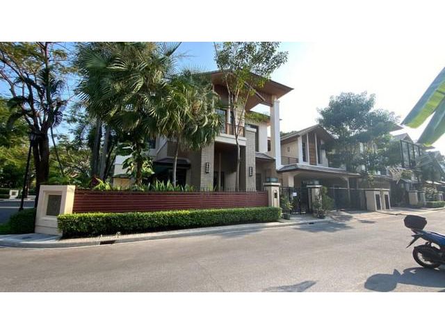 Baan Sansiri Sukhumvit 67 for Sale & Rent in Watthana