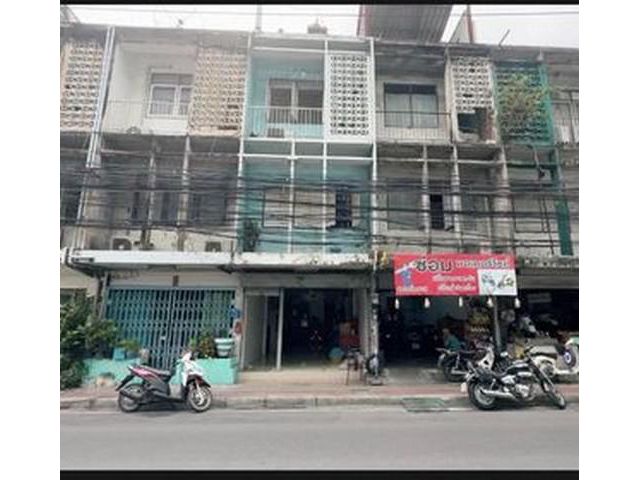 ขายตึกแถว อินทามระ ห้วยขวาง สำหรับค้าขาย  ราคาเพียง 3.89 ลบ