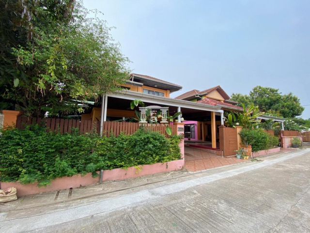 90730 ขายบ้านเดี่ยวหมู่บ้าน พงษ์ศิริชัย ตรงข้ามบุญถาวรปิ่นเกล้า ถนนบรมราชชนนี