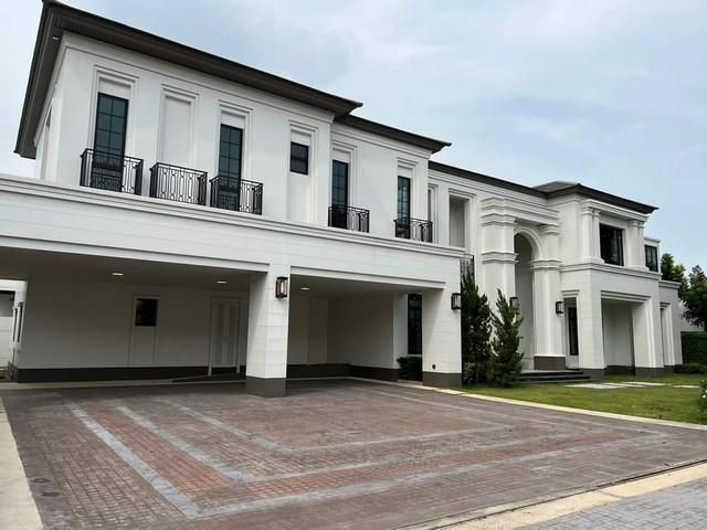 HS0741 ขายบ้านหรูสไตล์ยุโรป หลังมุม โครงการบ้าน แสนสิริ พัฒนาการ 30 เนื้อที่ 232.10 ตร.ว. พื้นที่ใช้สอย 661 ตร.ม.