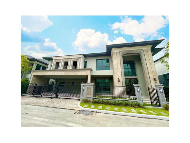ขายบ้านเดี่ยวคฤหาสน์หรูGrand Bangkok Boulevard Sukhumvit Srinakar