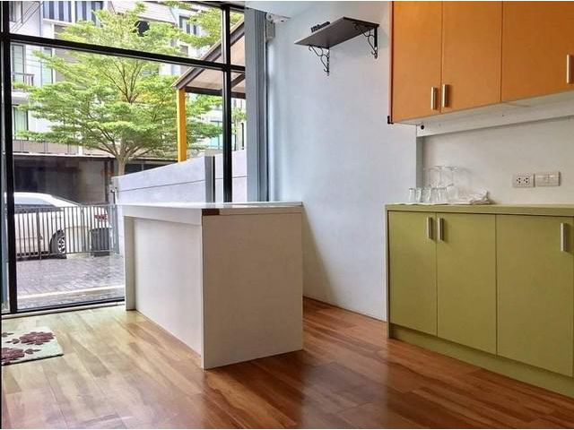 ให้เช่าทาวน์โฮม 4 ชั้น โครงการอารียา แมนดารีนา สุขุมวิท 77