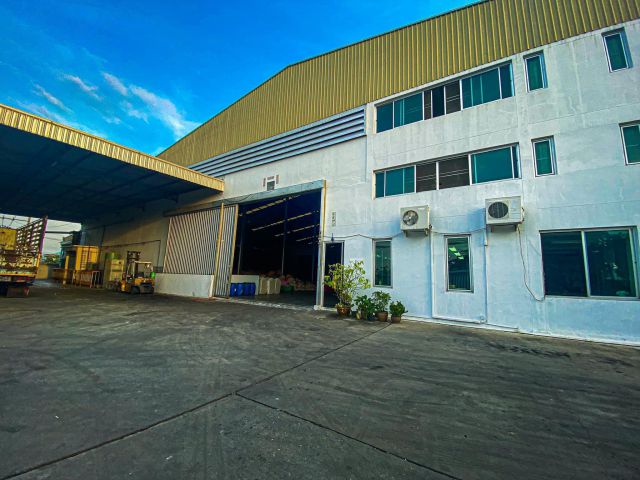 #ให้เช่าโกดังใกล้ที่ว่าการอำเภอบางบัวทอง พื้นที่สีม่วง มีใบ อนุญาต ร.ง 4 :พื้นที่  6000 ตารางเมตร