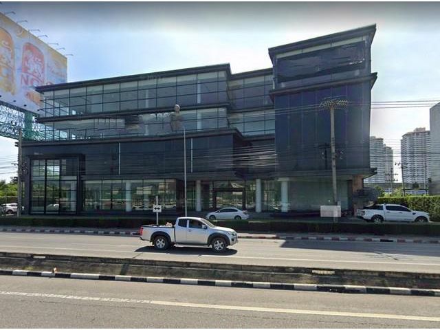 ให้เช่า showroom 6,000 ตรม. ติดถนนเลียบมอเตอร์เวย์ พระราม 9