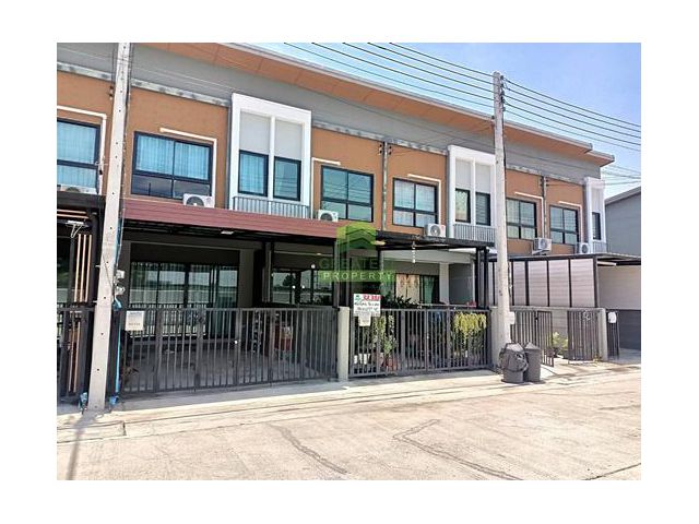 หมู่บ้านเทอร์ร่าวิลล์ ลาดหลุมแก้ว TERRA VILLE LADLUMKAEW ขายด่วน ทาวน์เฮ้าส์ 2 ชั้น เนื้อที่ 16.10 ตร.ว ทำเลดี ราคาไม่แพ
