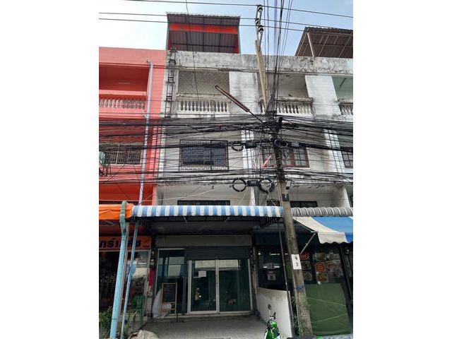ให้เช่าอาคารพาณิชย์ ตึกแถว 4 ชั้น (ซอยนวมินทร์ 93)