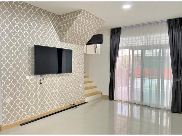 ให้เช่า ทาวน์โฮม 2 ชั้น Q District กิ่งแก้ว – สุวรรณภูมิ
