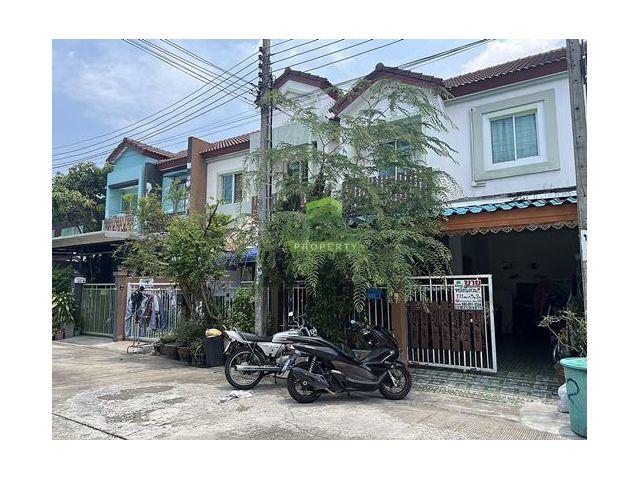 หมู่บ้าน ไลโอ เพชรเกษม 77 LIO PHETKASEM 77 ขายด่วน ทาวน์เฮ้าส์ 2 ชั้น เนื้อที่ 17.10 ตร.ว. ซอย สวัสดิการ 3 หนองแขม กรุงเ