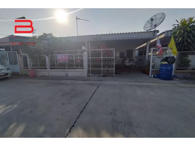 บ้านแฝด หมู่บ้าน ทิพวัล 1 เนื้อที่ 42.10 ตรว. ถนนเทพารักษ์ อ.เมือง จ.สมุทรปราการ