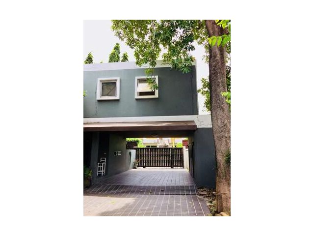 บ้าน 3 หลัง พร้อมที่ดิน ซอยสุขุมวิท 93