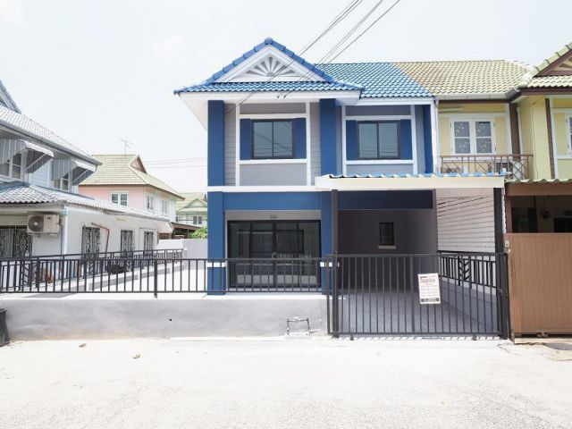 ขายแล้วค่ะ] บ้านแฝด 2 ชั้น ม.พฤกษา20 ขนาด 36.10 ตร.ว. 4นอน 2น้ำ บ้านสวยมาก ทำเลดี พื้นที่กว้าง ครัวขนาดใหญ่ วัสดุพรีเมี