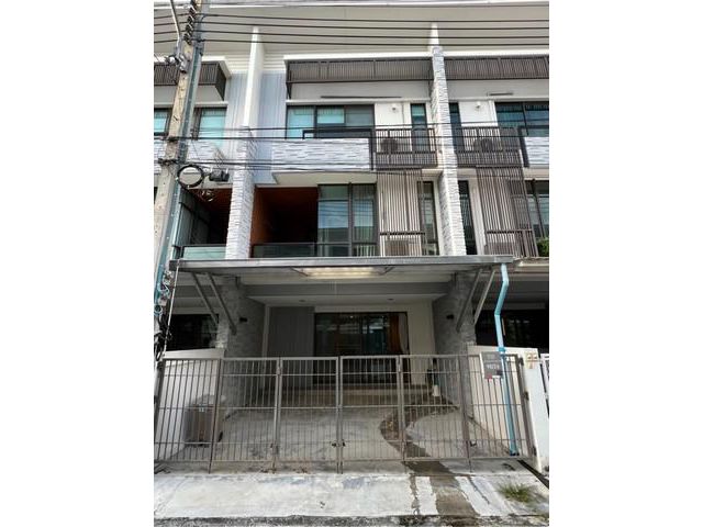 [A544]ทาวน์โฮม 3 ชั้น Plex เพล็กซ์ บางนา - ตราด กม 5