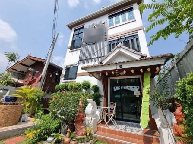 ลดอีก 6ล้าน!!! #ขายกิจการโรงแรม3ดาว ในคูเมือง  กลางเมืองเชียงใหม่ เหลือเพียง 19 ล้าน