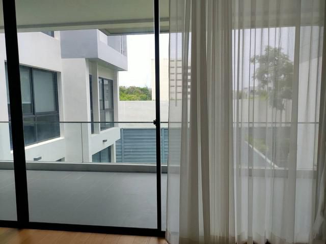 RENT  Luxury house  Rama 9  5 bedrooms  4 car parks
