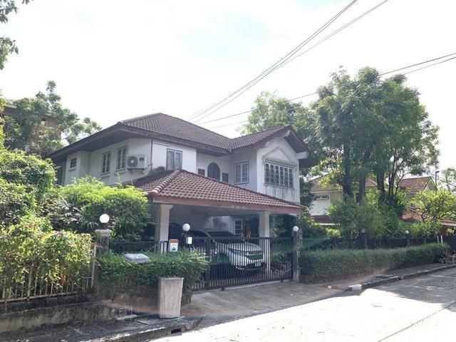 HS0751 ขายบ้านเดี่ยว2 ชั้น ย่านรามคำแหง หมู่บ้านสัมมากร รามคำแหง 112 ใกล้ทะเลสาบ พื้นที่ใช้สอย 245 ตร.ม.