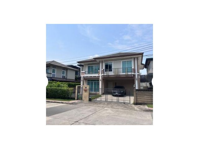 ขายบ้าน 72 ตรว.ภัสสร เพรสทีจ พัฒนาการ 38 ติดถนนเมน หันหน้าทิศใต้