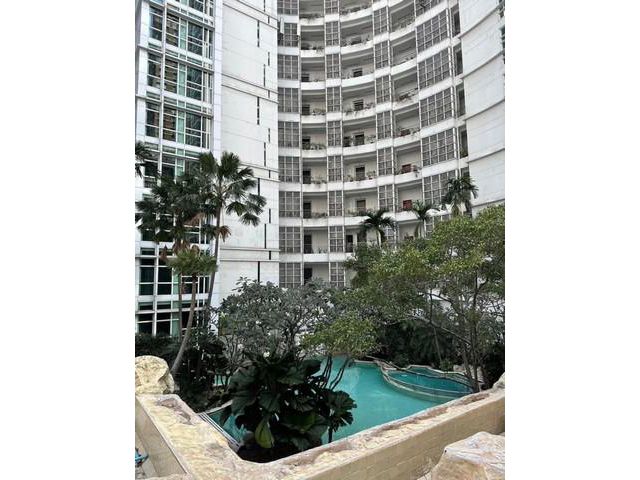 ขาย คอนโด Baan Rajprasong Condominium Duplex Penthouse