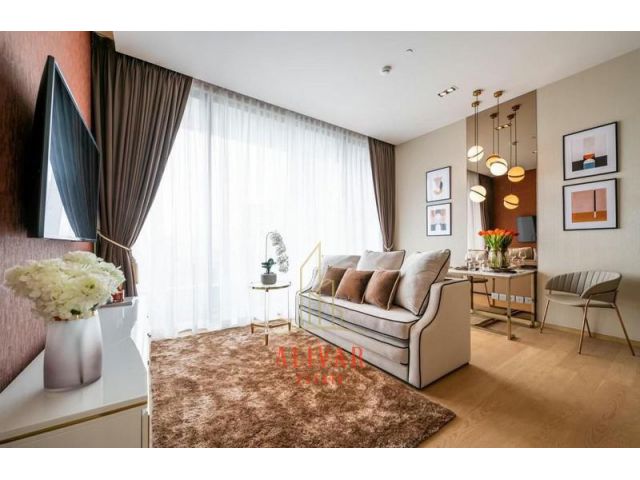 Condo for rent, Saladaeng One, near MRT Lumpini and BTS Sala Daen